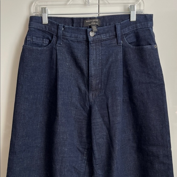 Banana Republic Women's Dark Blue Pleated Wide Leg Denim Jeans, 29/8 - Picture 3 of 9